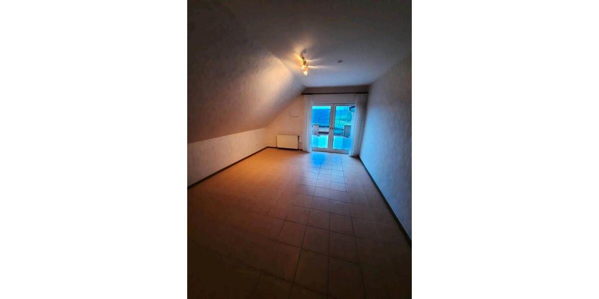 Erdgeschoßwohnung Selm - 6 Zimmer, 137 m&sup2;, 1.200&euro; | Angebot:26013816