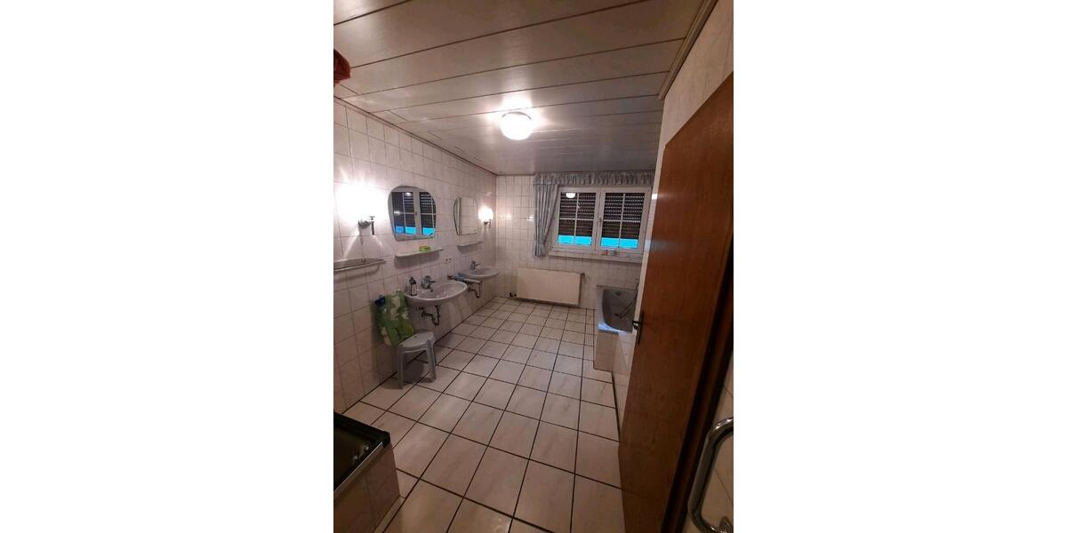 Erdgeschoßwohnung Selm - 6 Zimmer, 137 m&sup2;, 1.200&euro; | Angebot:26013816