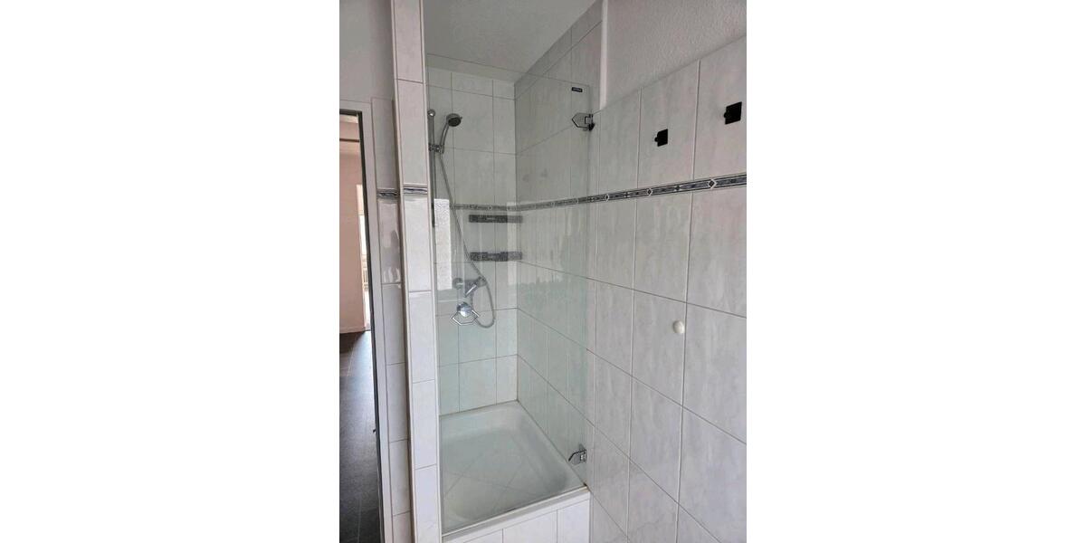 Dachgeschoßwohnung Gelsenkirchen Buer - 1 Zimmer, 44 m&sup2;, 400&euro; | Angebot:25936388