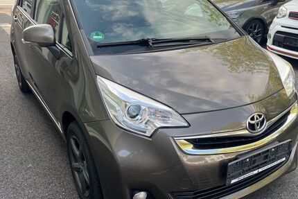 Toyota Verso-S 66.000 km 10.999 &euro; Recklinghausen 45663
