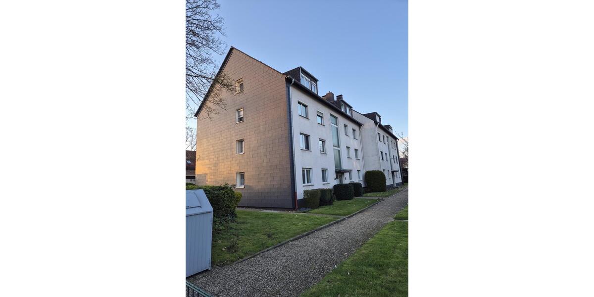 Dachgeschoßwohnung Herne Wanne - 3.5 Zimmer, 75 m&sup2;, 150.000&euro; | Angebot:26214430
