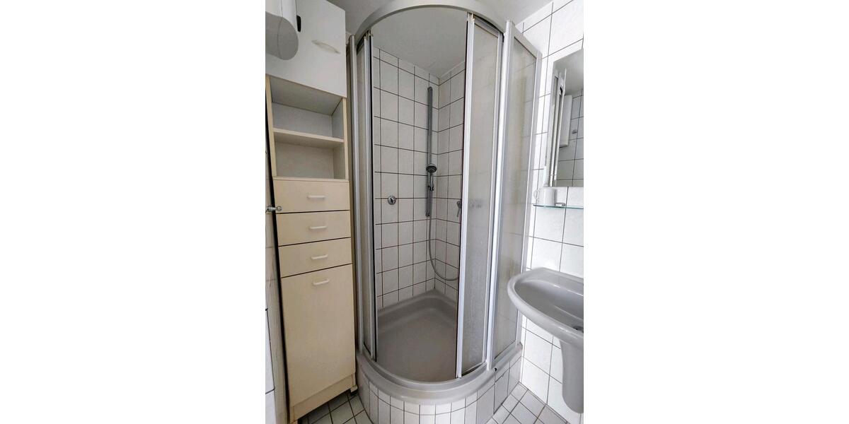 Dachgeschoßwohnung Gladbeck - 2.5 Zimmer, 40 m&sup2;, 500&euro; | Angebot:25838703