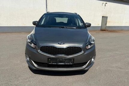 Kia Carens 205.000 km 3.999 &euro; Castrop-Rauxel 44577