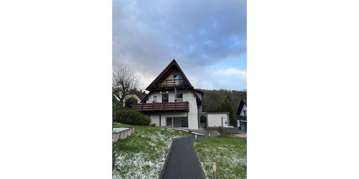 Erdgeschoßwohnung Herdecke - 3 Zimmer, 128 m&sup2;, 1.280&euro; | Angebot:25409338