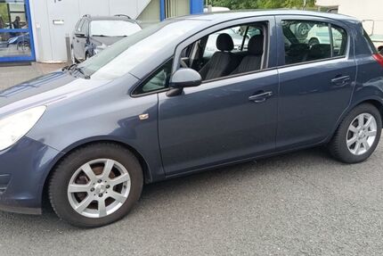Opel Corsa 169.000 km 2.490 &euro; Recklinghausen 45659