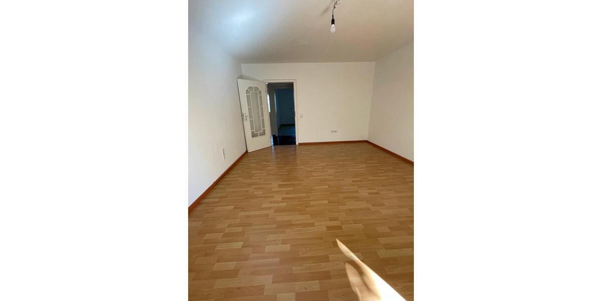 Hochparterre Bochum Eppendorf - 3.5 Zimmer, 73 m&sup2;, 130.000&euro; | Angebot:26033996