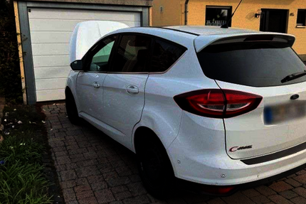 Ford C-Max 124.748 km 5.270 &euro; Raesfeld 46348