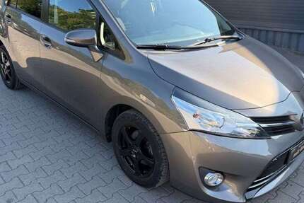 Toyota Verso 149.900 km 8.990 &euro; Dortmund 44319