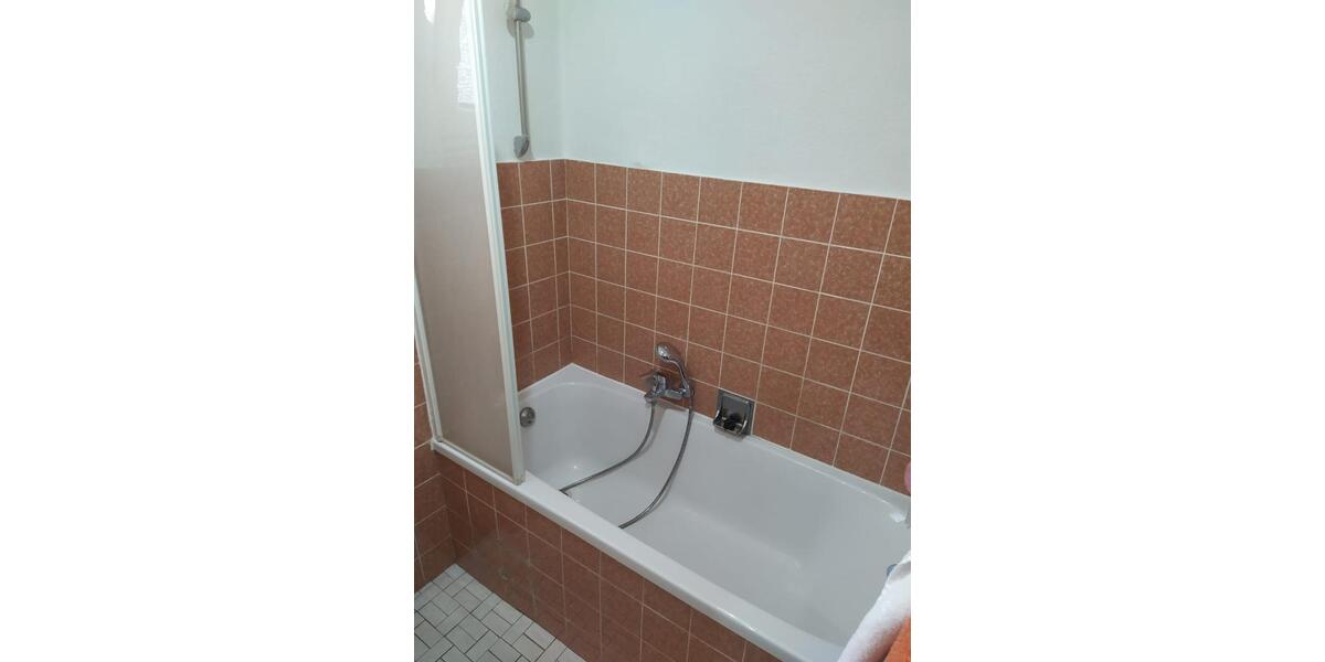 Etagenwohnung Gelsenkirchen Gelsenkirchen-Mitte - 3.5 Zimmer, 67 m&sup2;, 470&euro; | Angebot:26005061