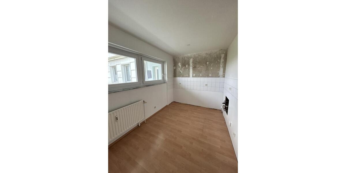 Etagenwohnung Dortmund Scharnhorst - 3 Zimmer, 82 m&sup2;, 660&euro; | Angebot:24690047