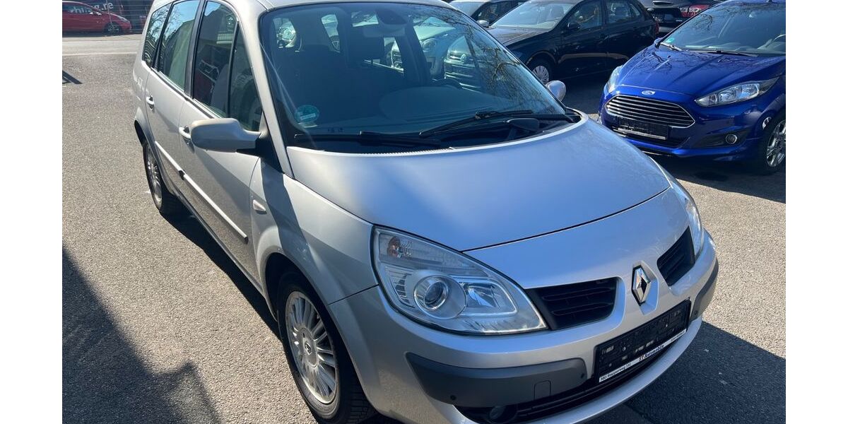 Renault Grand Scenic 118.000 km 2.999 &euro; Recklinghausen 45663