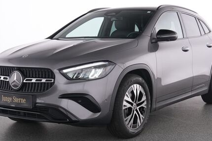 Mercedes-Benz GLA 180 16.379 km 35.385 &euro; Essen 45309