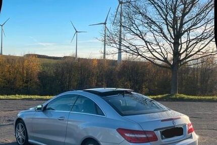 Mercedes-Benz E 350 325.120 km 7.800 &euro; Herten 45701