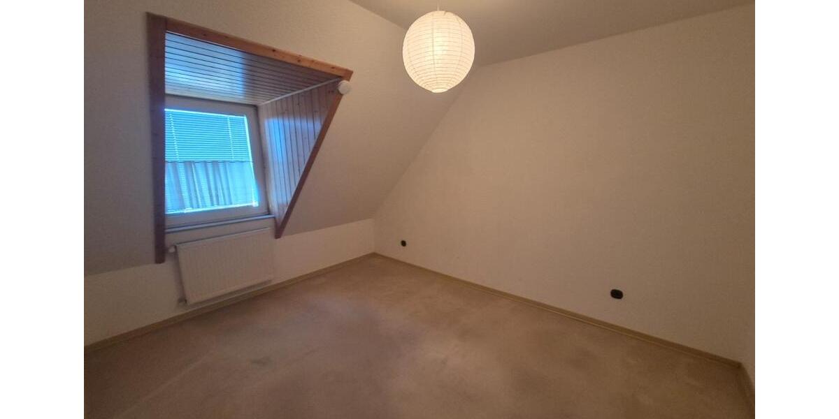 Dachgeschoßwohnung Herne Altenhöfen - 2 Zimmer, 56 m&sup2;, 500&euro; | Angebot:25156561