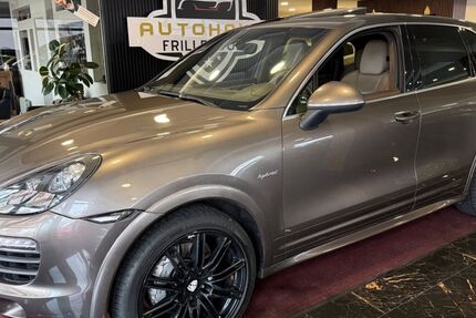Porsche Cayenne 217.837 km 23.950 &euro; Essen 45139