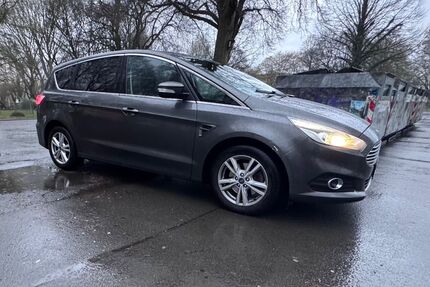 Ford S-Max 135.434 km 9.899 &euro; Dortmund 44328