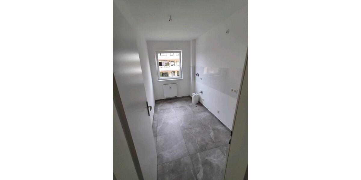 Etagenwohnung Essen Stadtbezirk VI - 2 Zimmer, 56 m&sup2;, 550&euro; | Angebot:26039398