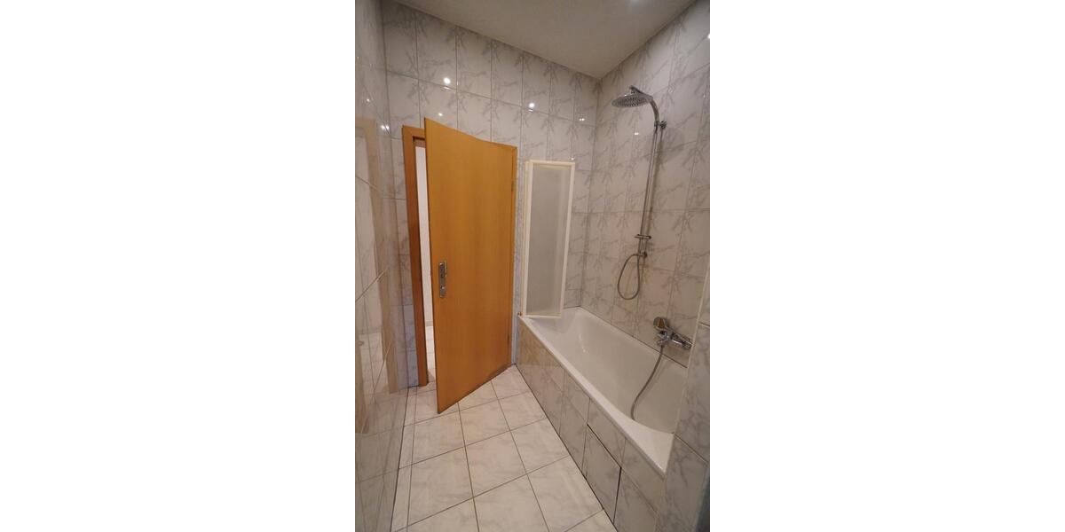 Etagenwohnung Dortmund Bövinghausen - 4 Zimmer, 96 m&sup2;, 900&euro; | Angebot:26577590