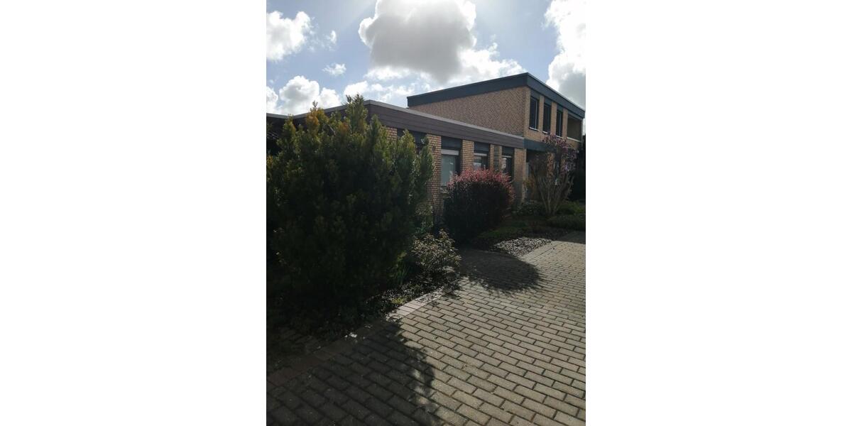 Bungalow Lünen Brambauer - 6 Zimmer, 110 m&sup2;, 300.000&euro; | Angebot:26165908