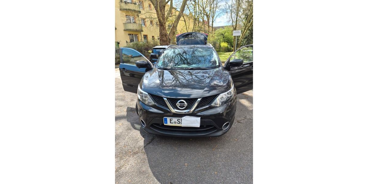 Nissan Qashqai 81.000 km 11.499 &euro; Essen 45359