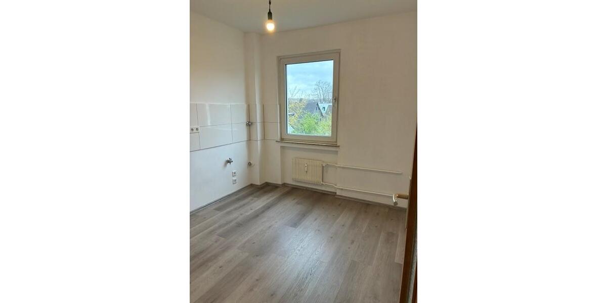 Etagenwohnung Oberhausen Rothebusch - 3 Zimmer, 71 m&sup2;, 549&euro; | Angebot:26051347