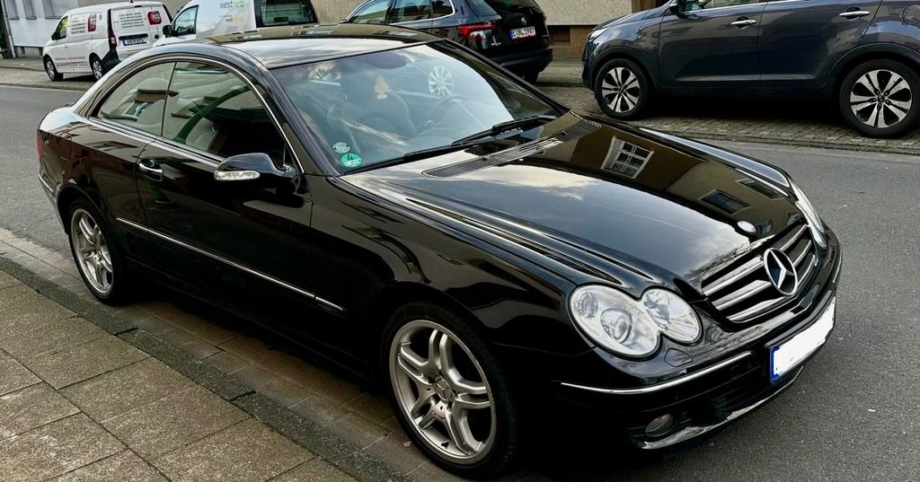Mercedes-Benz CLK 220 205.000 km 6.400 &euro; Essen 45355