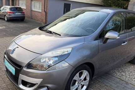Renault Scenic 80.000 km 3.999 &euro; Essen 45147