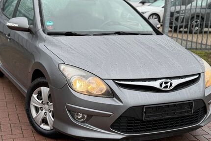 Hyundai i30 200.000 km 2.850 &euro; Selm 59379