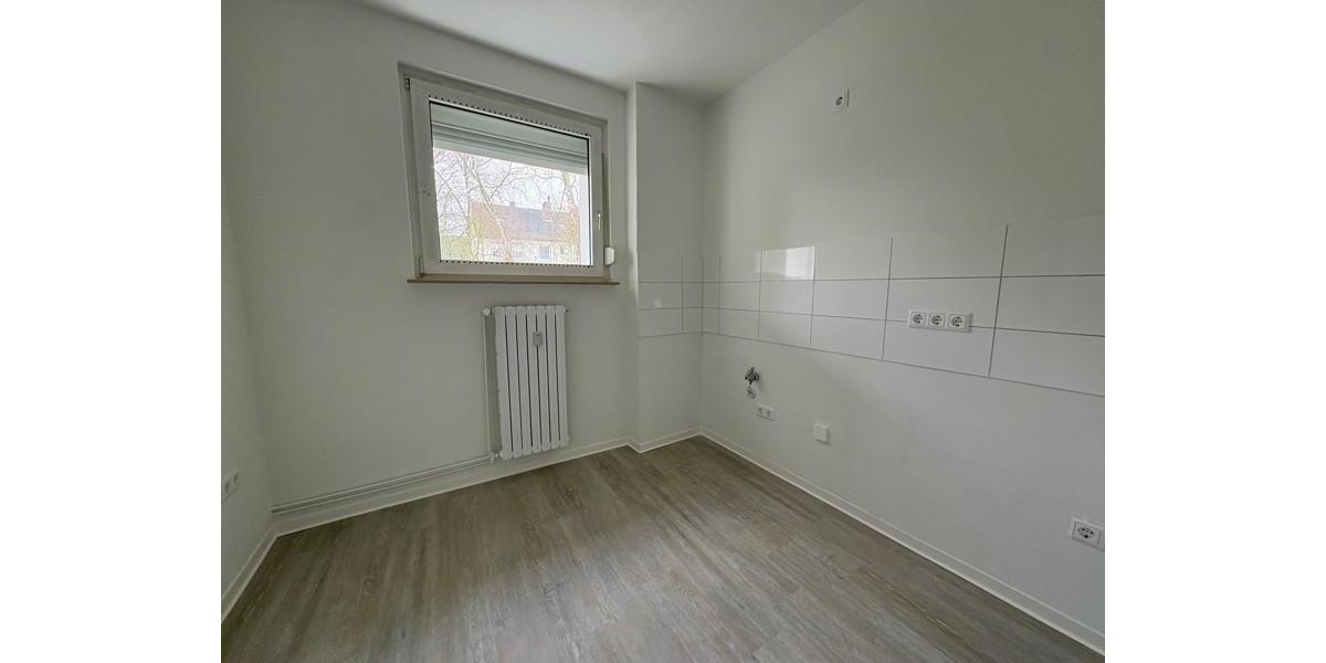 Erdgeschoßwohnung Essen Stadtbezirk V - 2 Zimmer, 65 m&sup2;, 669&euro; | Angebot:26694914