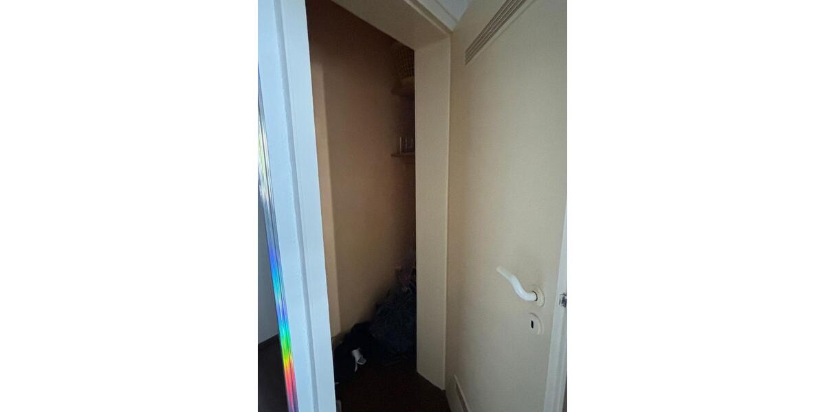 Etagenwohnung Essen Stadtkern - 1 Zimmer, 40 m&sup2;, 750&euro; | Angebot:27604811