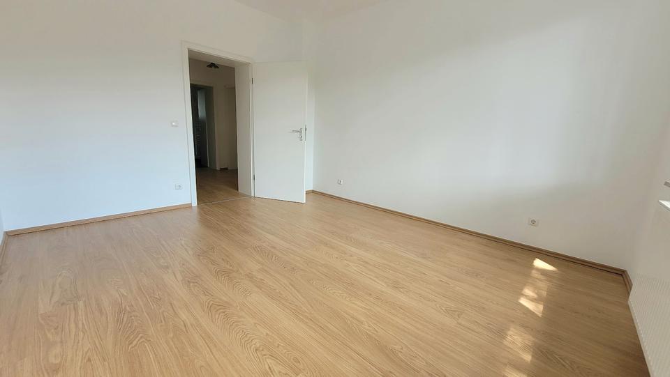 Erdgeschoßwohnung Essen Stadtbezirk III - 2 Zimmer, 68 m&sup2;, 549&euro; | Angebot:23715590