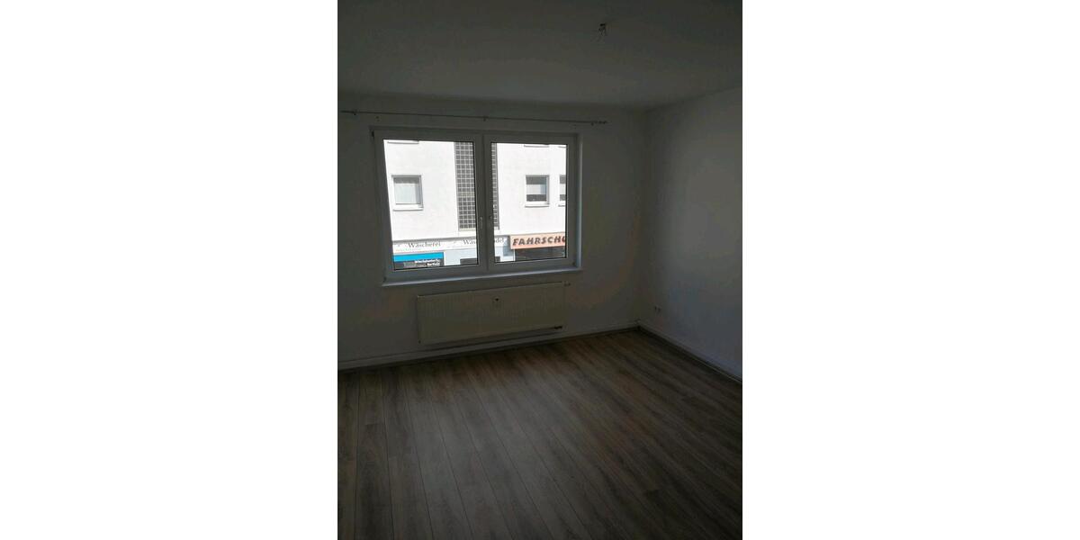 Etagenwohnung Essen Stadtbezirk II - 2 Zimmer, 60 m&sup2;, 900&euro; | Angebot:26030059