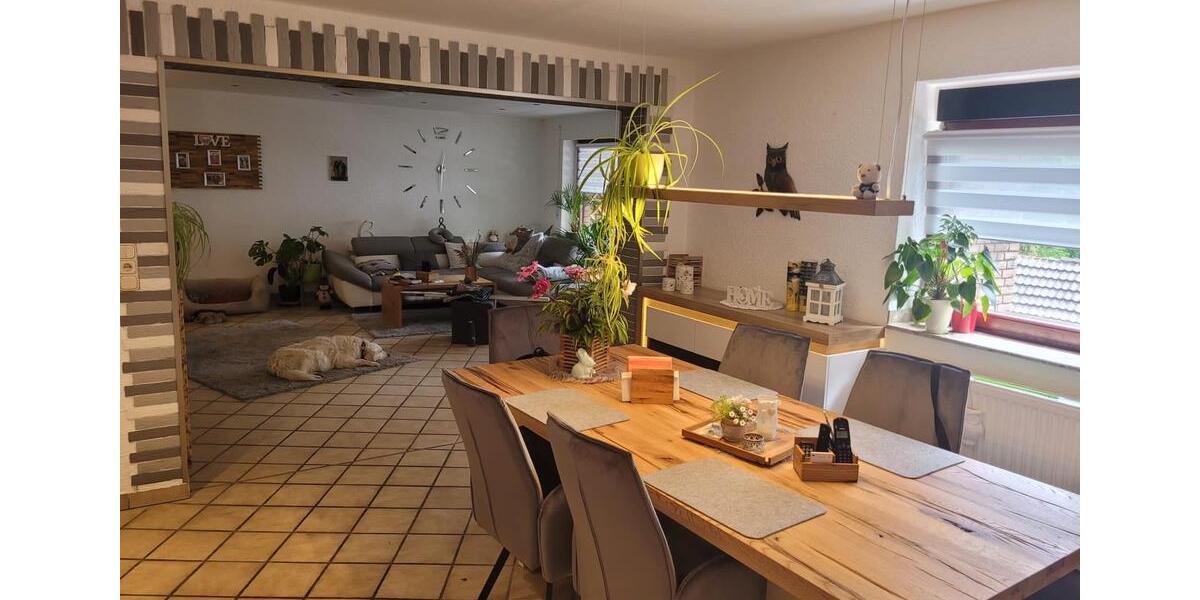 Etagenwohnung Lünen - 3.5 Zimmer, 94 m&sup2;, 990&euro; | Angebot:25723685