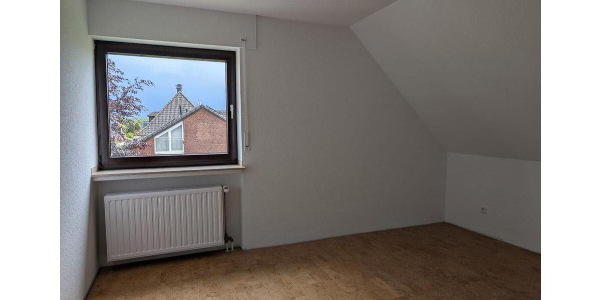 Dachgeschoßwohnung Dülmen - 4 Zimmer, 79 m&sup2;, 690&euro; | Angebot:26606872