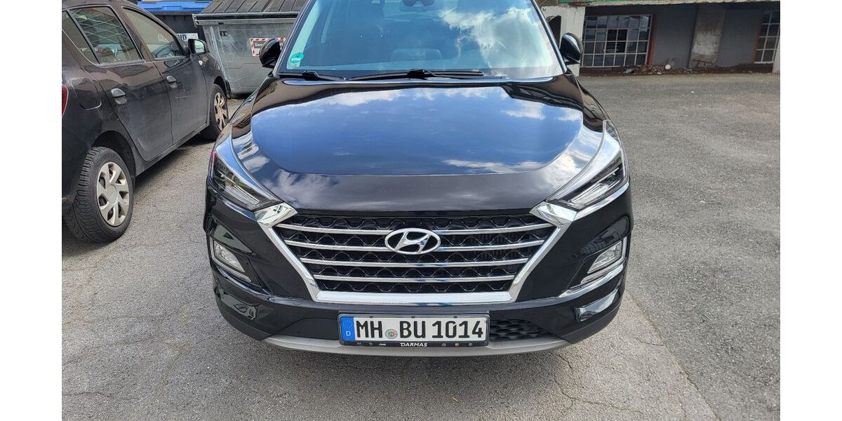 Hyundai TUCSON 80.000 km 19.500 &euro; Mülheim an der Ruhr 45476