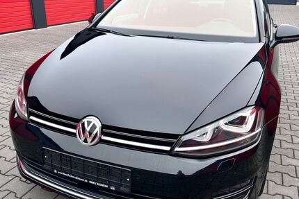 VW Golf 81.226 km 12.699 &euro; Oberhausen 46145