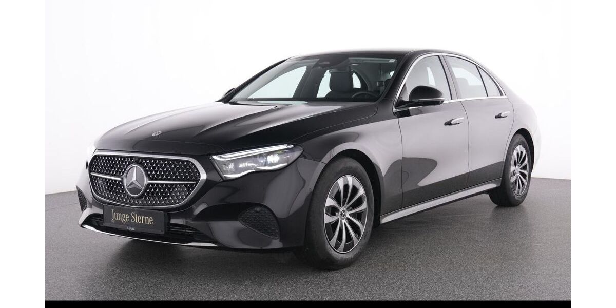 Mercedes-Benz E 220 13.998 km 49.445 &euro; Essen 45309