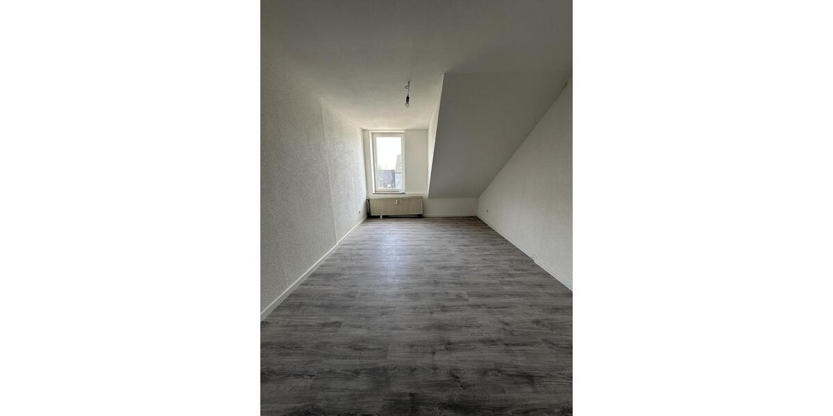 Etagenwohnung Gelsenkirchen Erle - 5 Zimmer, 110 m&sup2;, 1.000&euro; | Angebot:25720449
