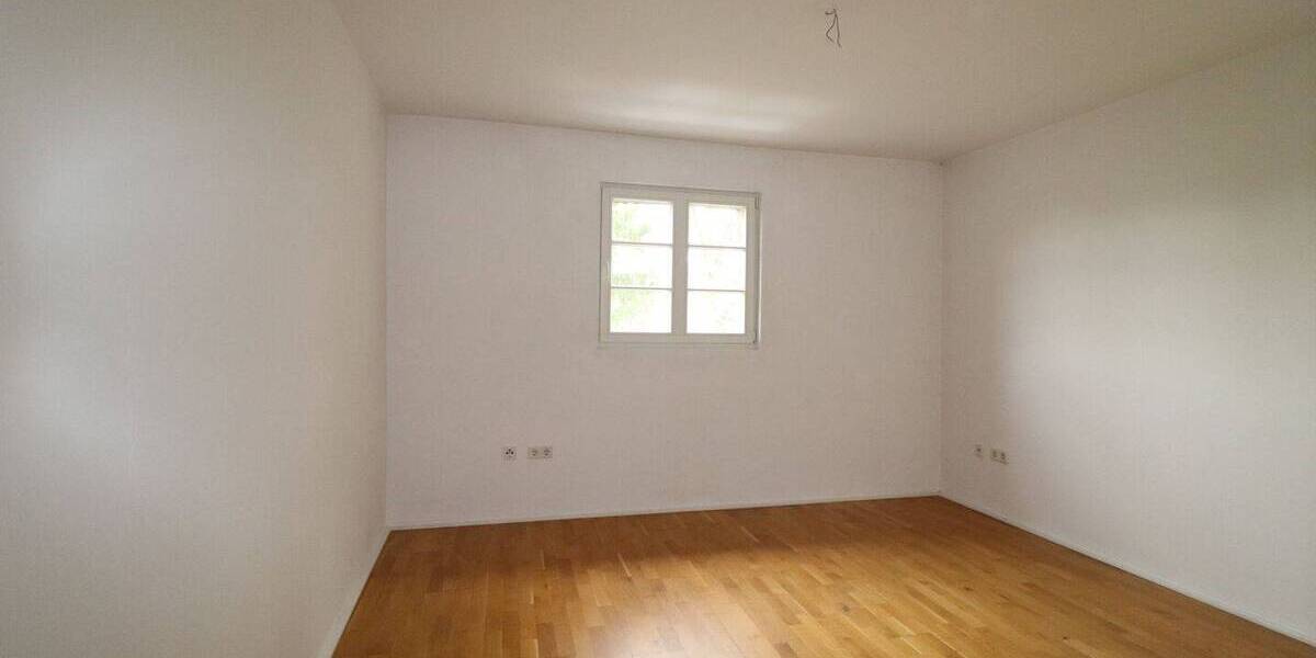 Etagenwohnung Gelsenkirchen Schalke - 2 Zimmer, 67 m&sup2;, 500&euro; | Angebot:26486103
