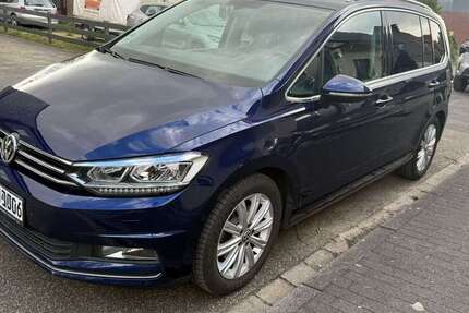 VW Touran 109.600 km 18.000 &euro; Marl, Stadt 45772
