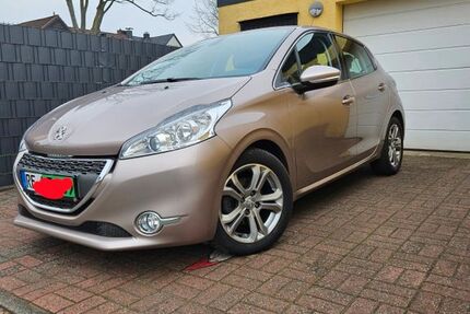Peugeot 208 35.000 km 10.649 &euro; Datteln 45711