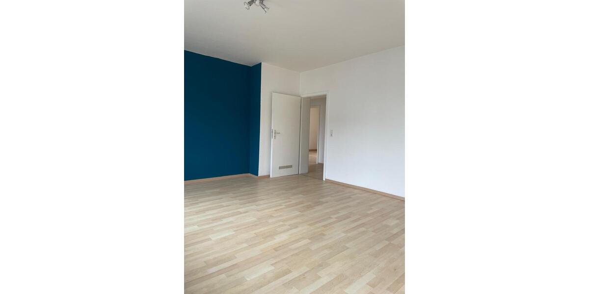 Etagenwohnung Bochum Bochum-Mitte - 3.5 Zimmer, 80 m&sup2;, 695&euro; | Angebot:26005008