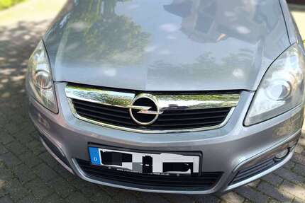 Opel Zafira 207.000 km 2.300 &euro; Herne, Stadt 44625