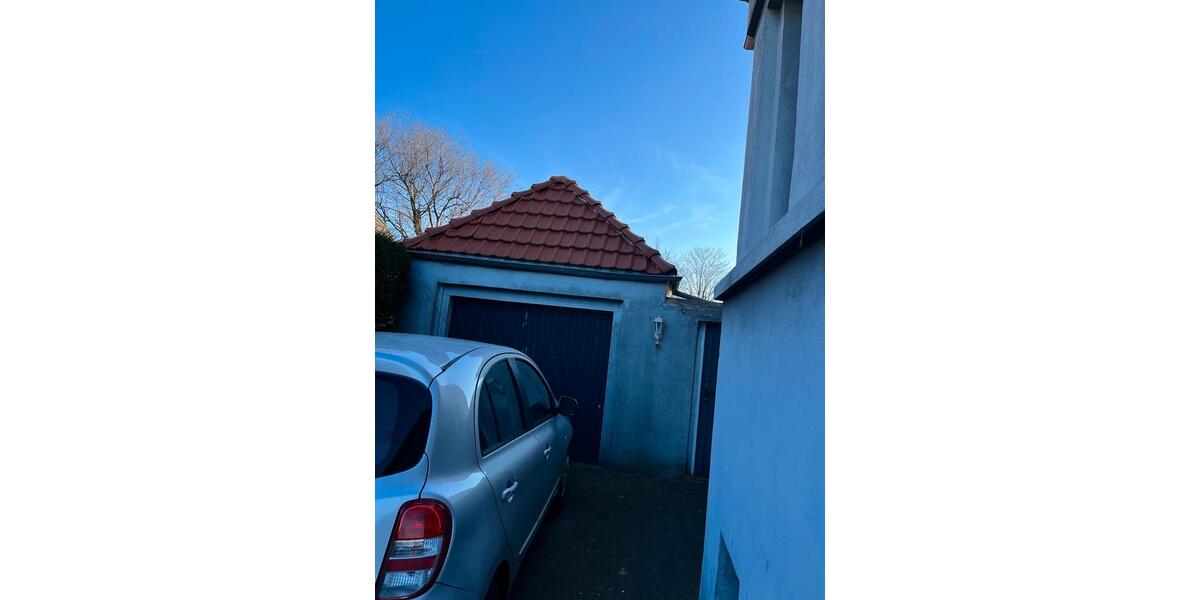 Erdgeschoßwohnung Bochum Höntrop - 3.5 Zimmer, 133 m&sup2;, 1.350&euro; | Angebot:26036349