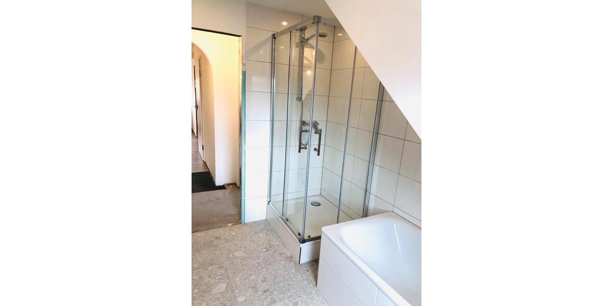 Dachgeschoßwohnung Dortmund Eving - 4.5 Zimmer, 115 m&sup2;, 1.100&euro; | Angebot:26040062