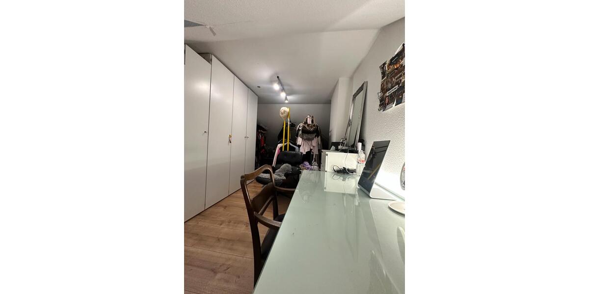 Etagenwohnung Dortmund Hombruch - 4 Zimmer, 85 m&sup2;, 330.000&euro; | Angebot:26126913