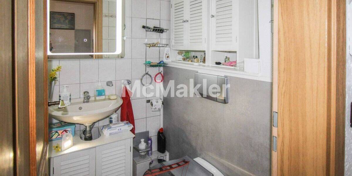 Etagenwohnung Gelsenkirchen Schalke - 3 Zimmer, 100 m&sup2;, 150.000&euro; | Angebot:26596020