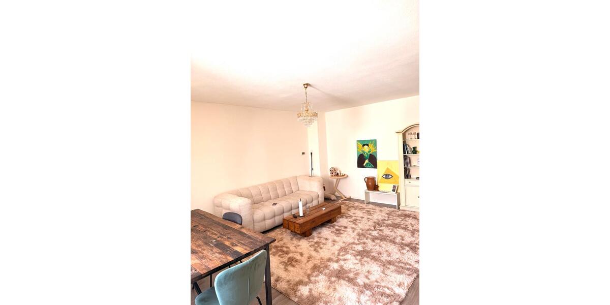 Etagenwohnung Essen Stadtbezirk IV - 2.5 Zimmer, 60 m&sup2;, 420&euro; | Angebot:26021725