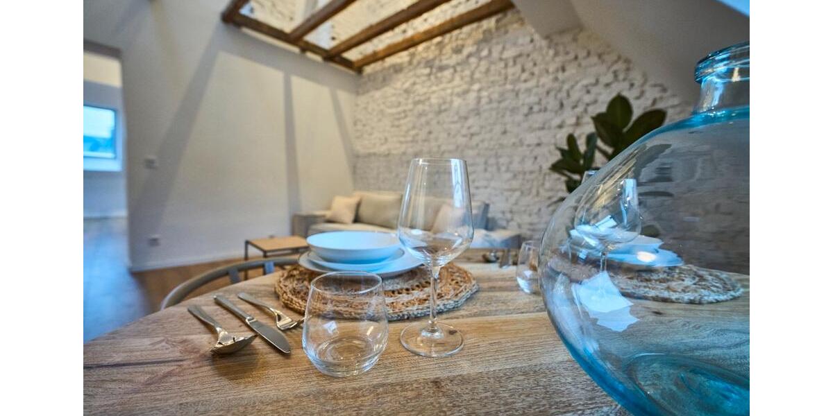 Dachgeschoßwohnung Essen Stadtbezirk III - 2 Zimmer, 50 m&sup2;, 1.199&euro; | Angebot:26038712