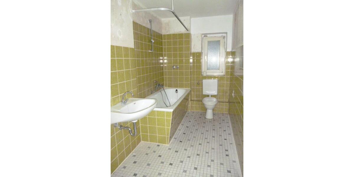 Erdgeschoßwohnung Essen Stadtbezirk III - 2.5 Zimmer, 58 m&sup2;, 459&euro; | Angebot:26042316